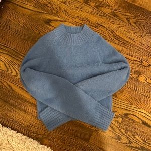 blue cropped sweater from urban outfitters